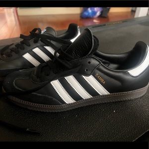 Adidas samba shoes